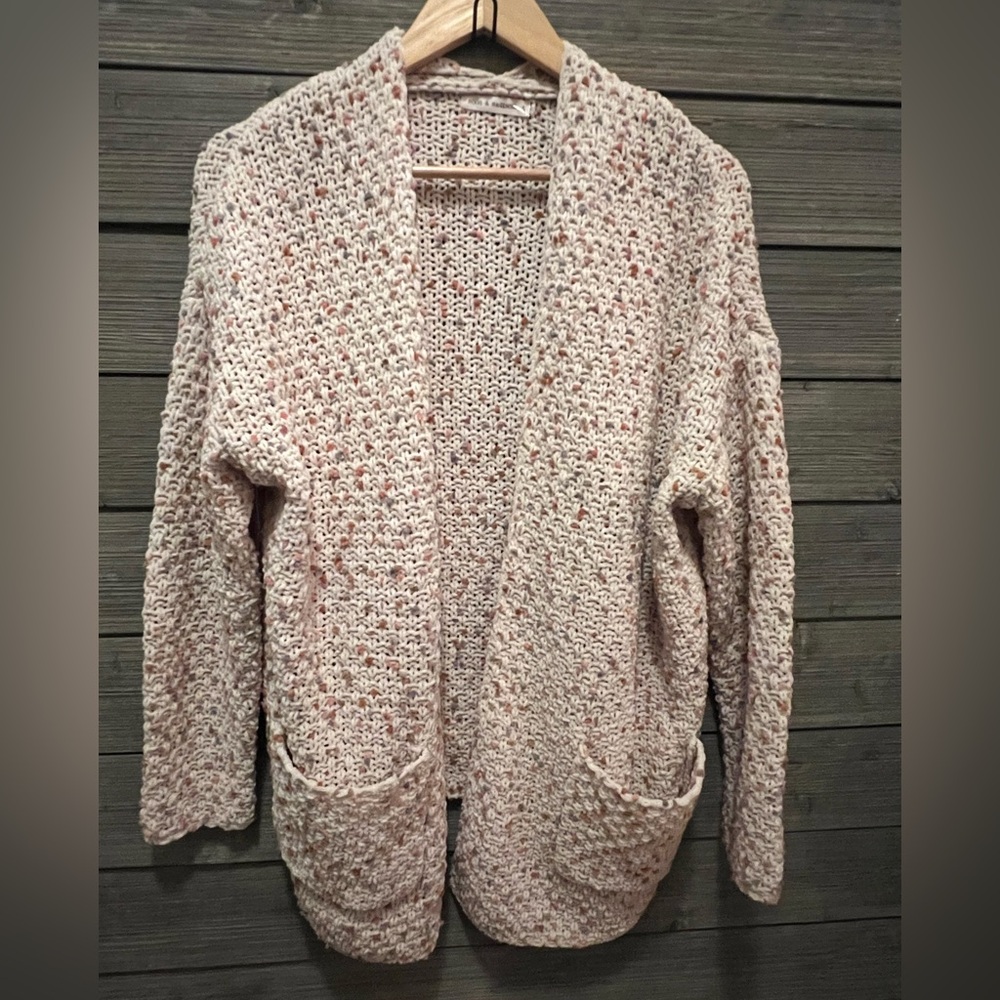 Moon & Madison Speckled Cream Cardigan
